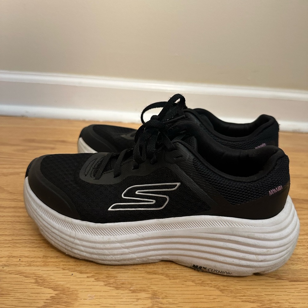 Skechers Black Sneakers with White Platform